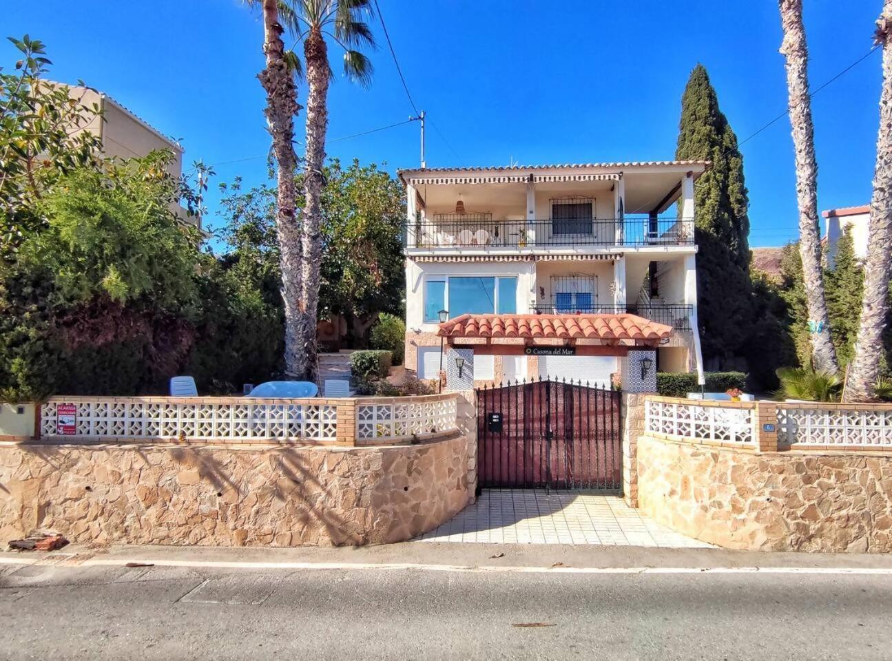 Casona Del Mar Terraza Y Vistas Al Mediterraneo El Campello Exterior photo